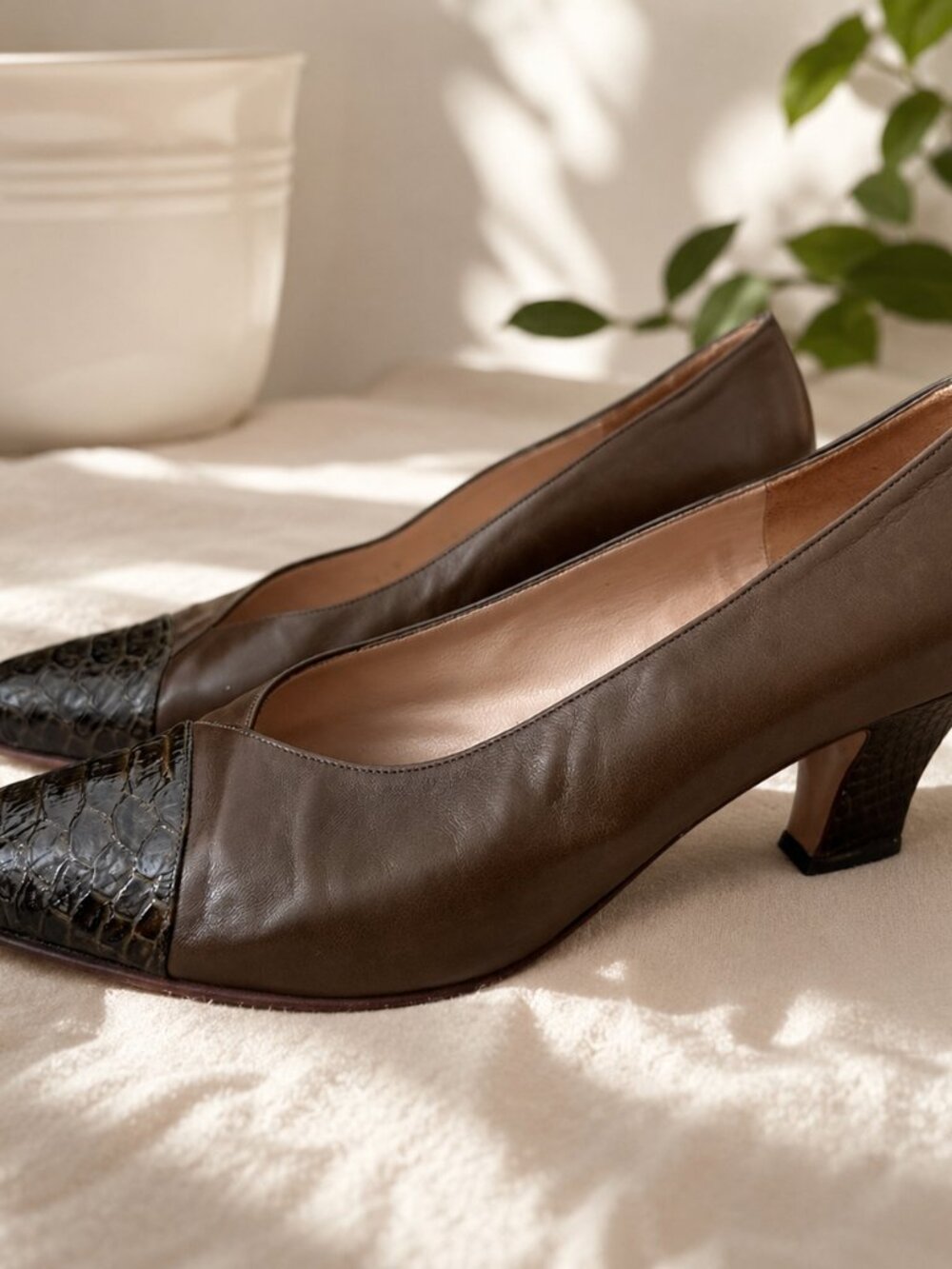 Bruno Magli Women's Olive Green Kitten Heels